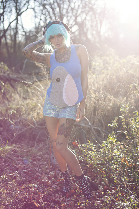 SHARK Bite Tank Top